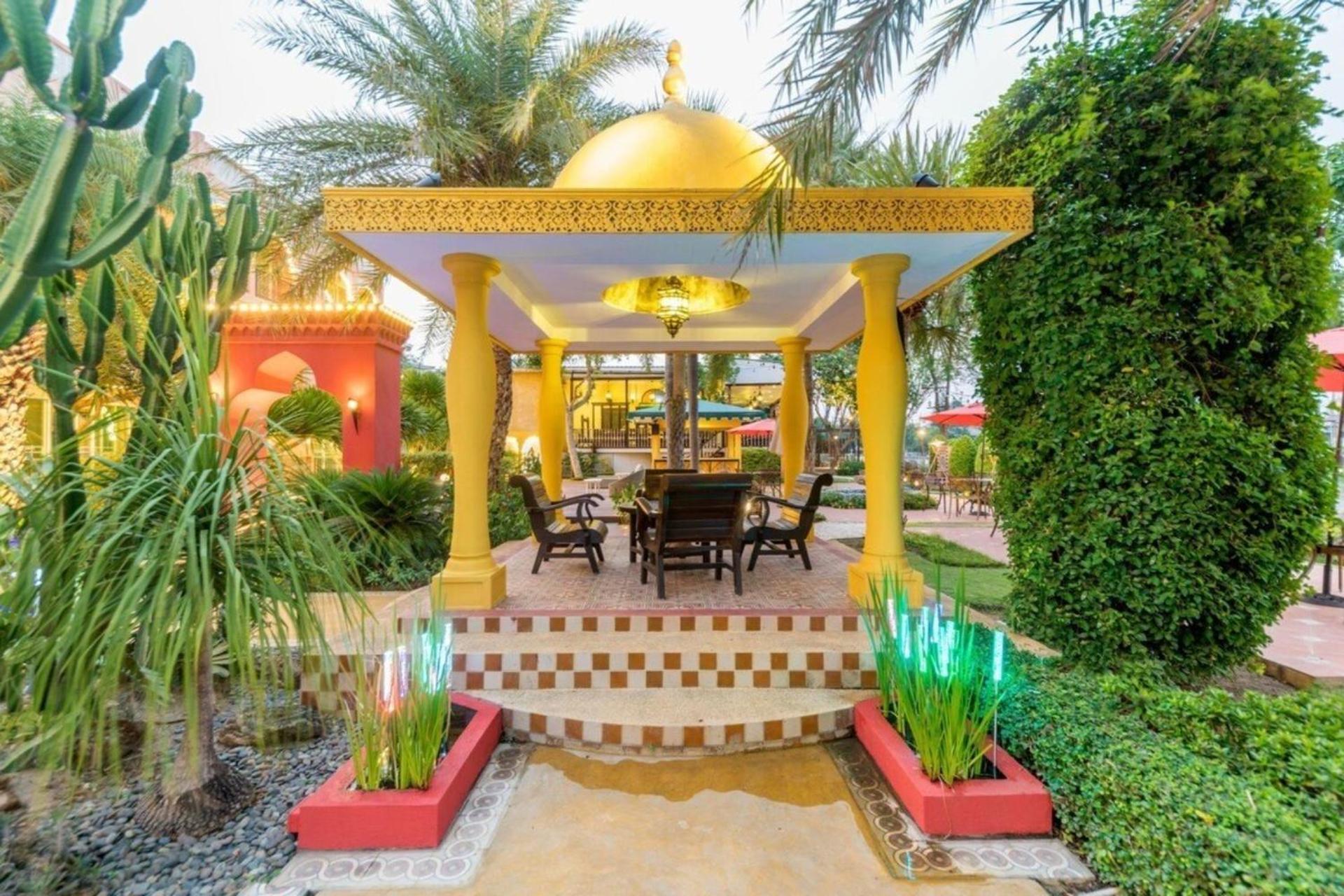 Sheik Istana Hotel Chiangmal Chiang Mai Eksteriør billede